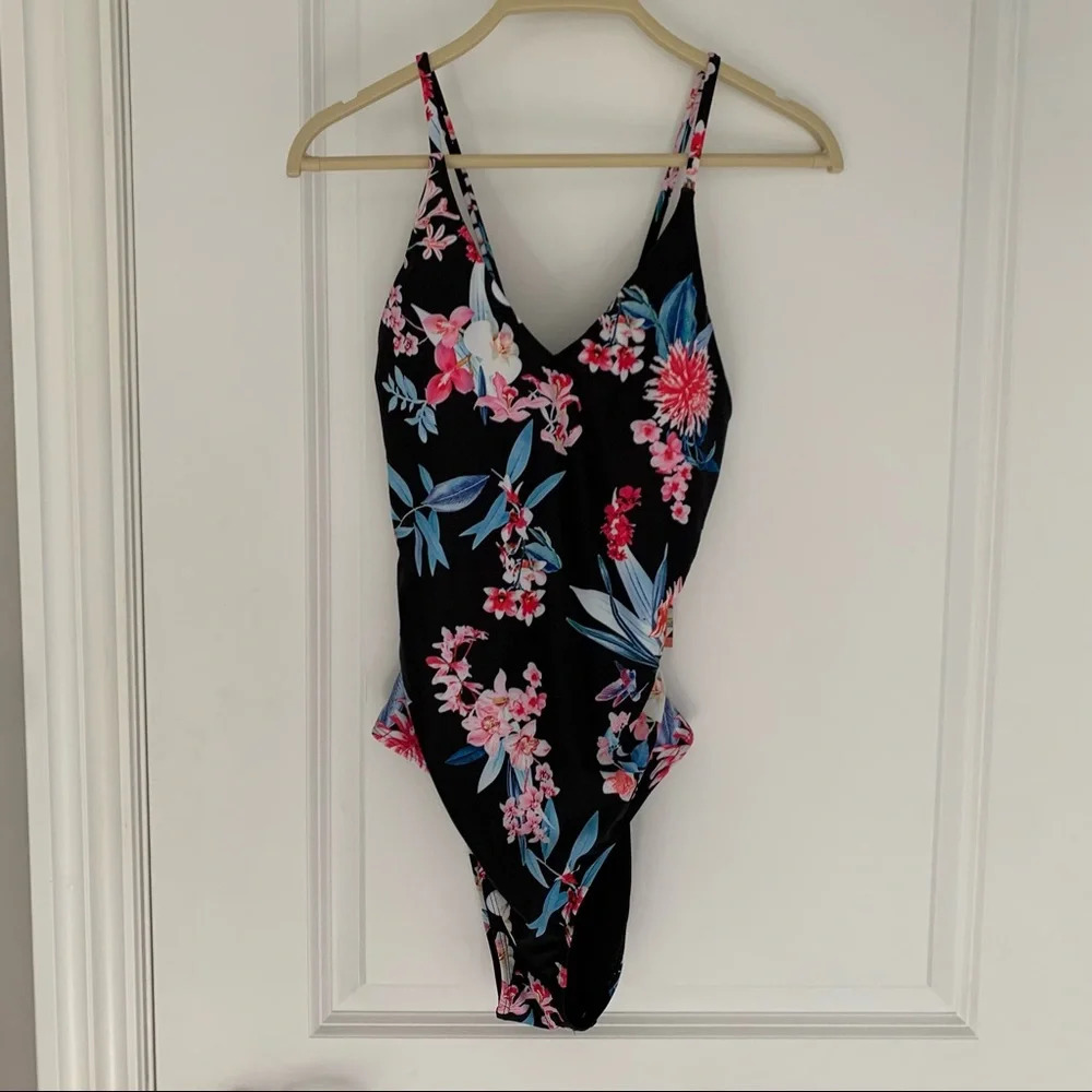 Liquid swimwear  one piece swimsuit size S